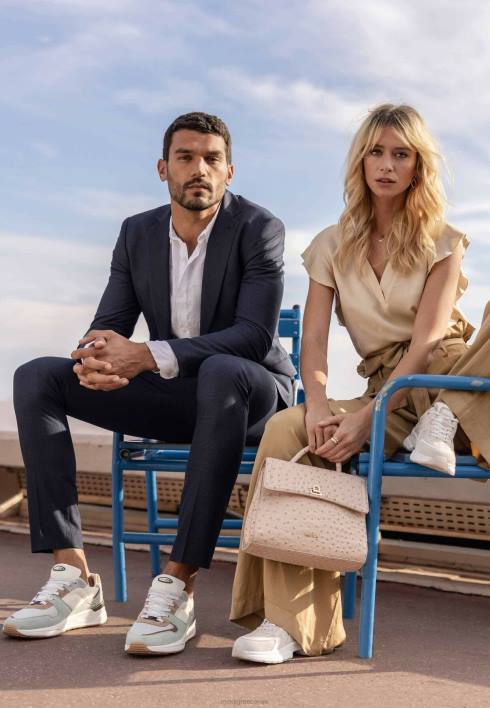 γυναίκες Mexx Μπλούζα με λαιμόκοψη μανίκια πεταλούδα ελαφριά άμμο μπεζ BR0F57