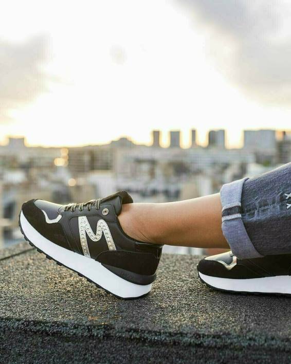 γυναίκες Mexx sneaker juju spark μαύρο/ασημί schwarz BR0F347